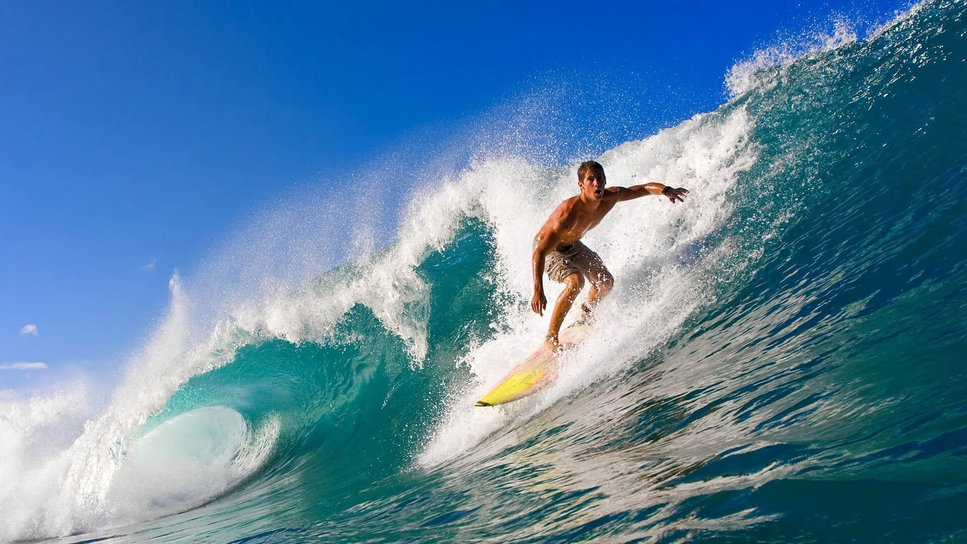 英国队用坚韧与速度征服赛场，英国队比赛